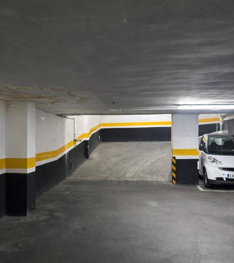 Photo 2 of Garage for rent in Calle de Boix y Morer, 11, Vallehermoso,  Madrid Capital