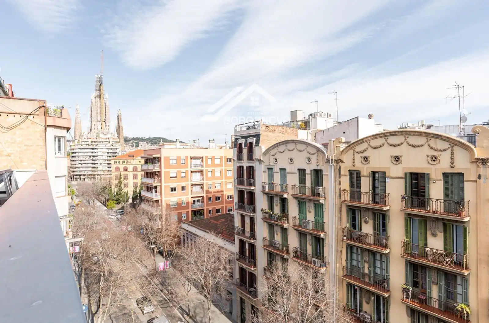 Außenansicht von Wohnung zum Verkauf in Barcelona mit Klimaanlage und Heizung