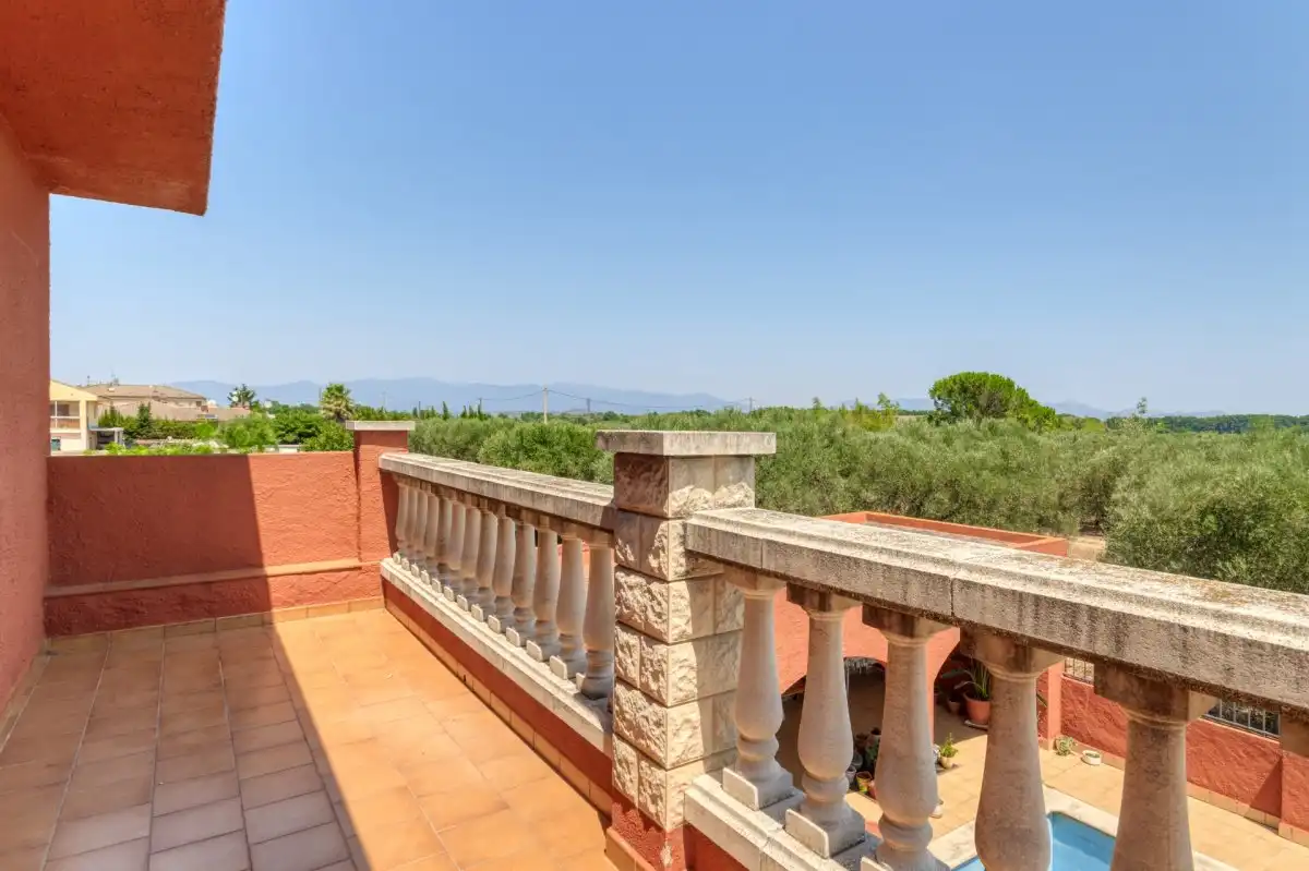 Terrace of Houses for sale in Llers  with Air Conditioner, Heating and Private garden