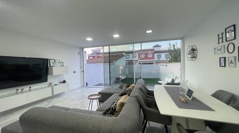 Foto 4 de Casa adosada en venda a Huévar del Aljarafe, Sevilla