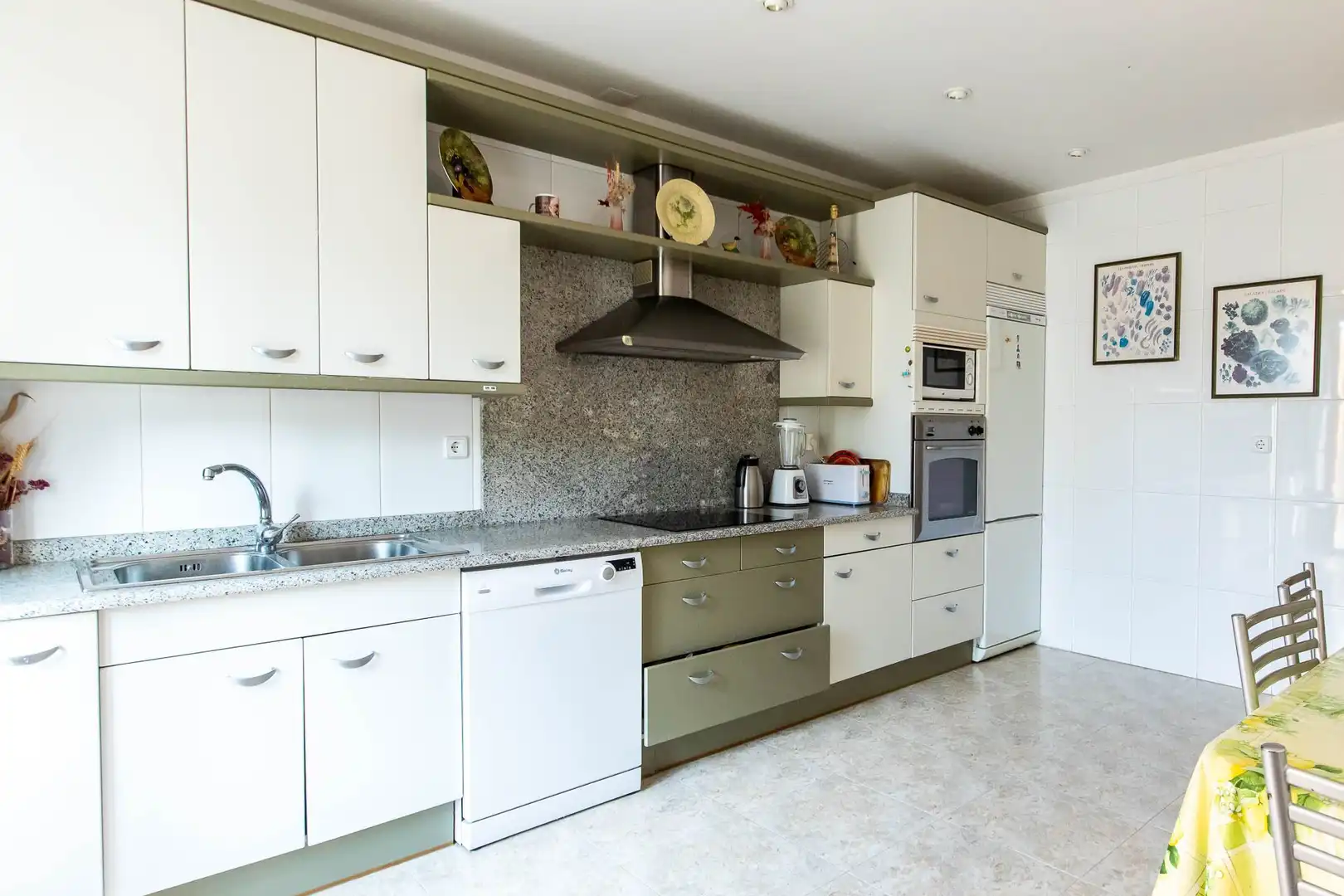 Cocina de Casa o chalet en venta en Puente la Reina / Gares con Calefacción, Jardín privado y Trastero