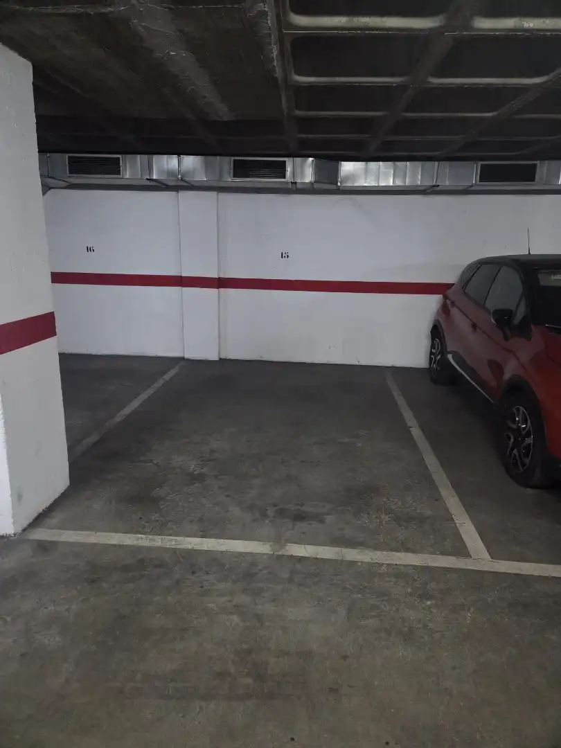 Parkplatz von Garage zum Verkauf in Roquetas de Mar
