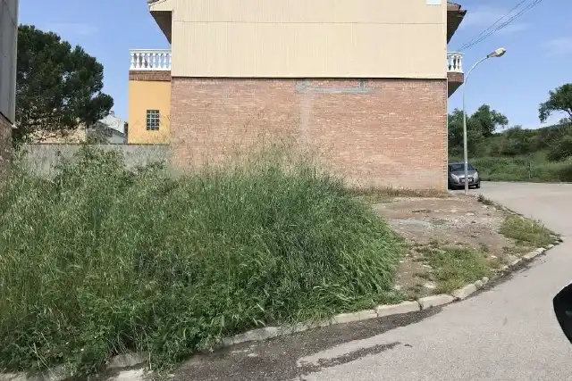 Wohnbaugrundstück zum Verkauf in Carrer Circumval·lacio, imagen 2