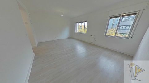 Foto 2 de Piso en venta en Cl Cancion del Olvido, Los Ángeles, Madrid Capital