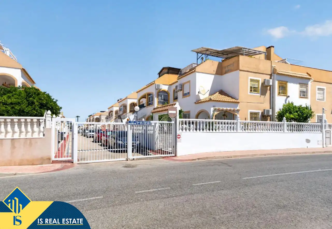 Apartament amb piscina en venda a Zona Carrefour - Urbanizaciones, imagen 25