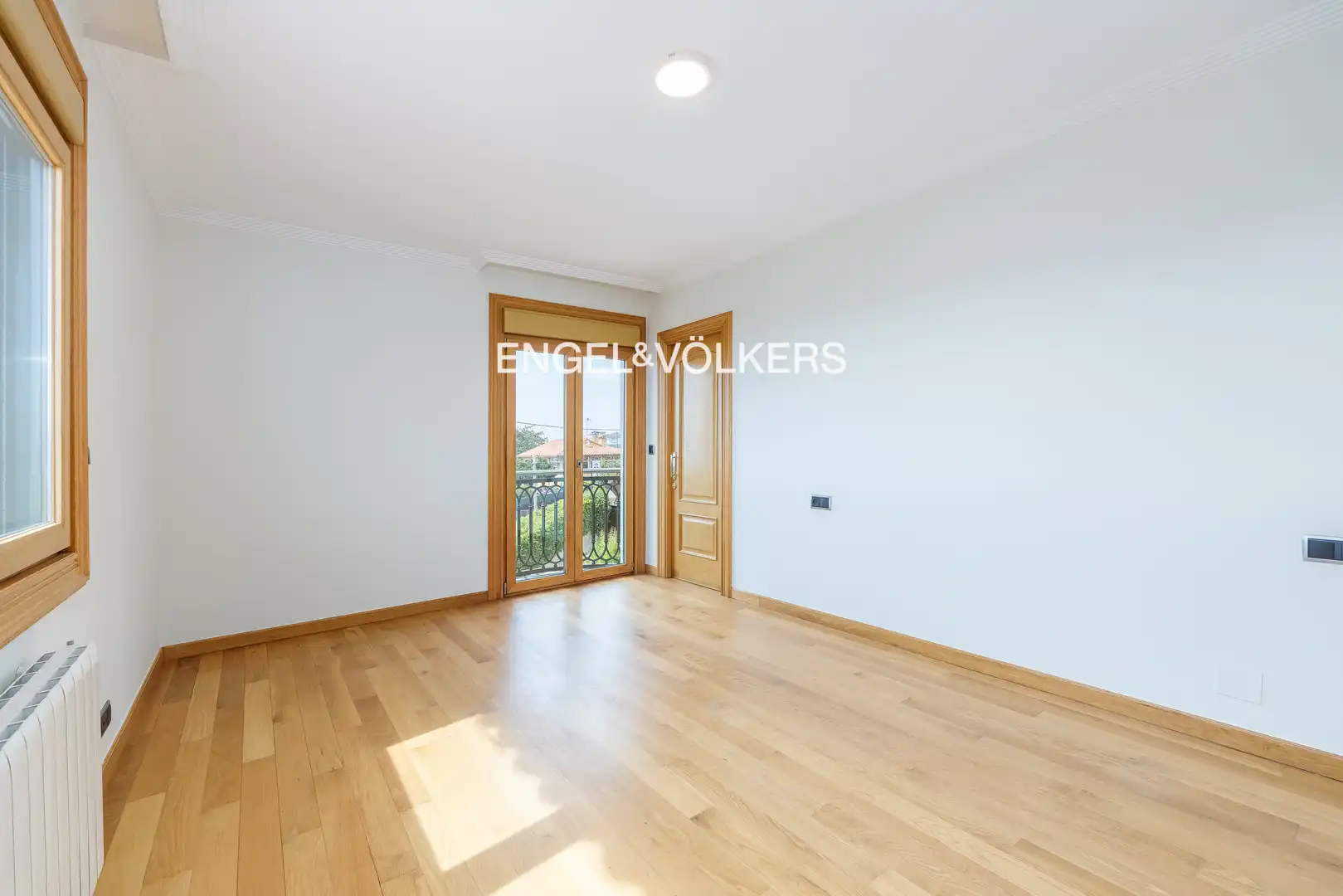 Casa o chalet en venta en Nigrán con Calefacción, Jardín privado y Piscina