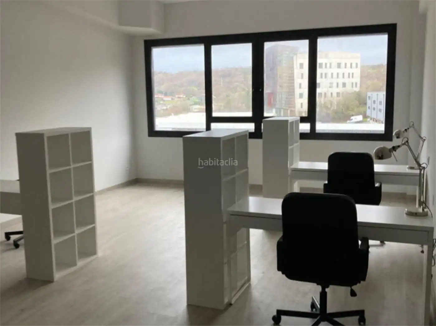 Ufficio in affitto a Ubarburu Pasalekua Ibilbidea 96, imagen 2