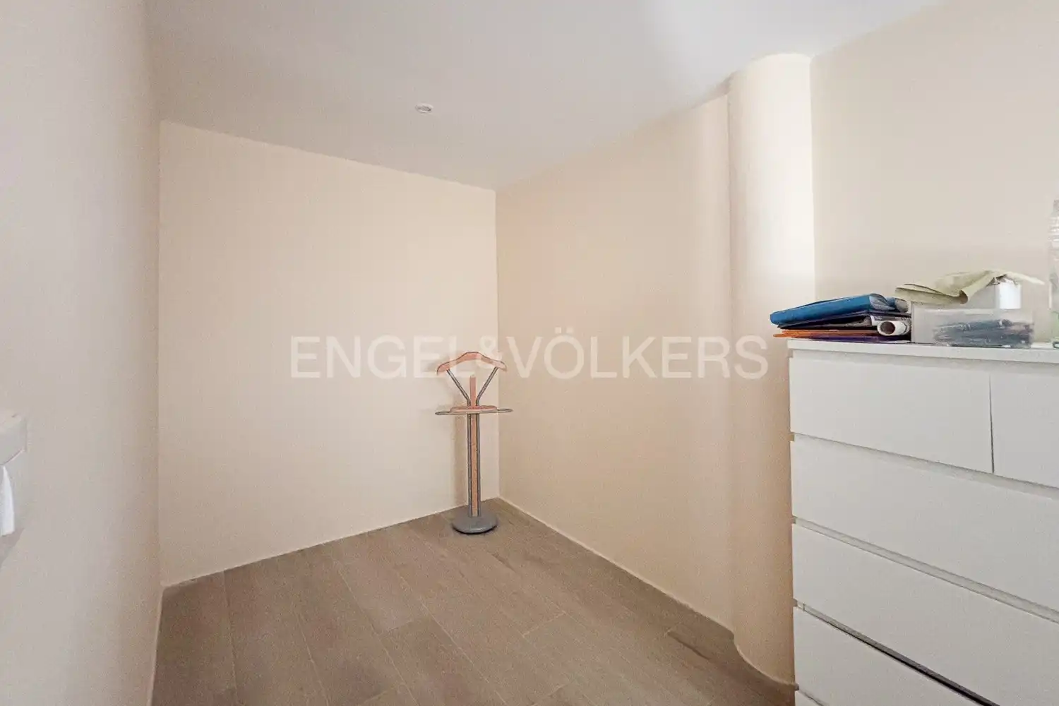 Bedroom of Detached homes for rent in La Pobla de Vallbona  with Air Conditioner, Heating and Private garden