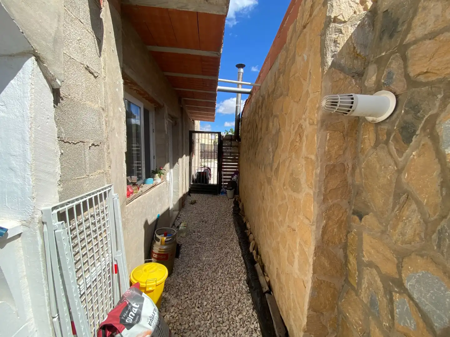 Vista exterior de Finca rústica en venta en Sax con Aire acondicionado, Calefacción y Jardín privado