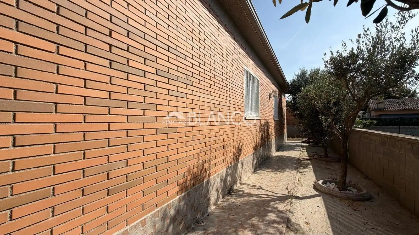 Exterior view of Houses for sale in Piera  with Air Conditioner and Heating