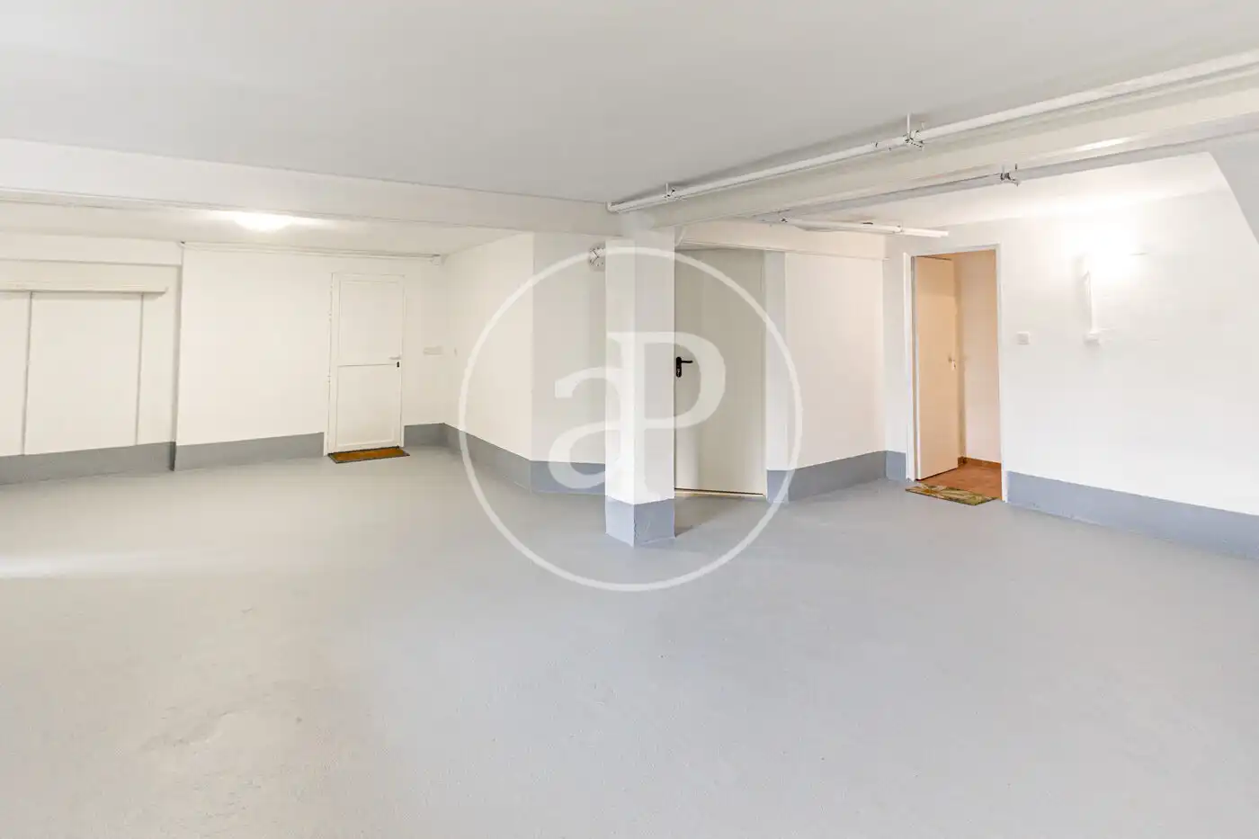 Houses for sale in Torrent  with Air Conditioner, Heating and Private garden