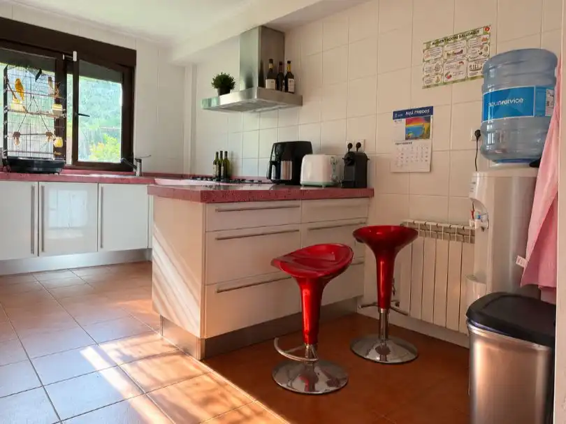 Kitchen of Houses for sale in Boo