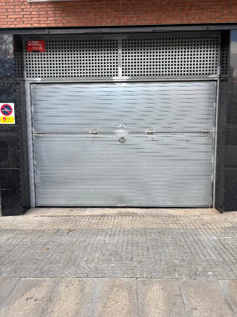 Individual de lloguer a Carrer de la Concòrdia 35