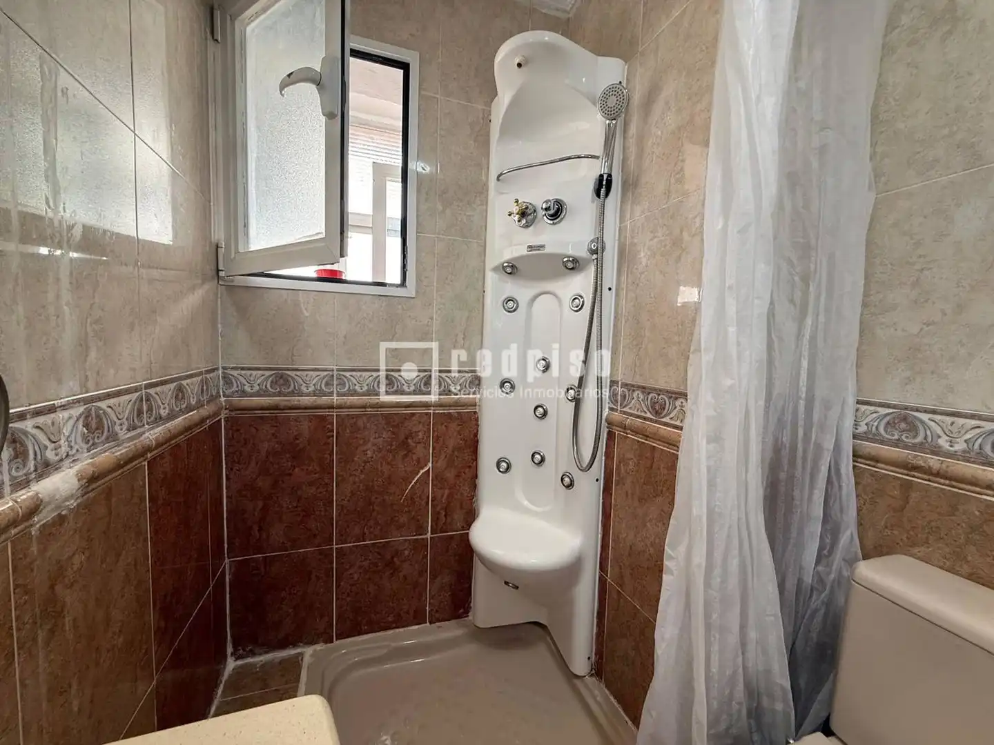 Baño de Piso en venta en Madrid con Terraza y Amueblado