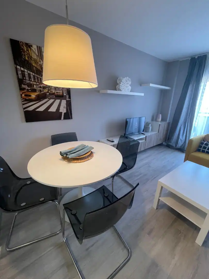 Menjador de Apartament de lloguer en Fraga amb Aire condicionat, Calefacció i Parquet