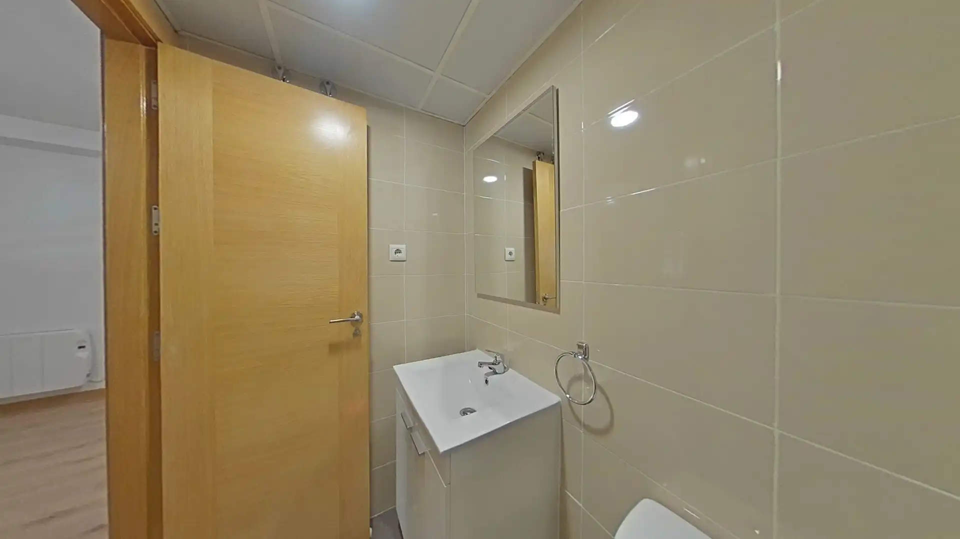 Badezimmer von Wohnung zum Verkauf in Aranjuez mit Abstellraum