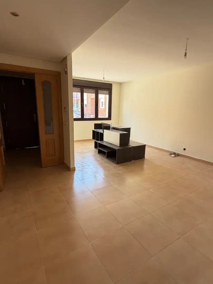 Maison mitoyenne avec jardin à vendre à Calle Jorge Guillén, imagen 2