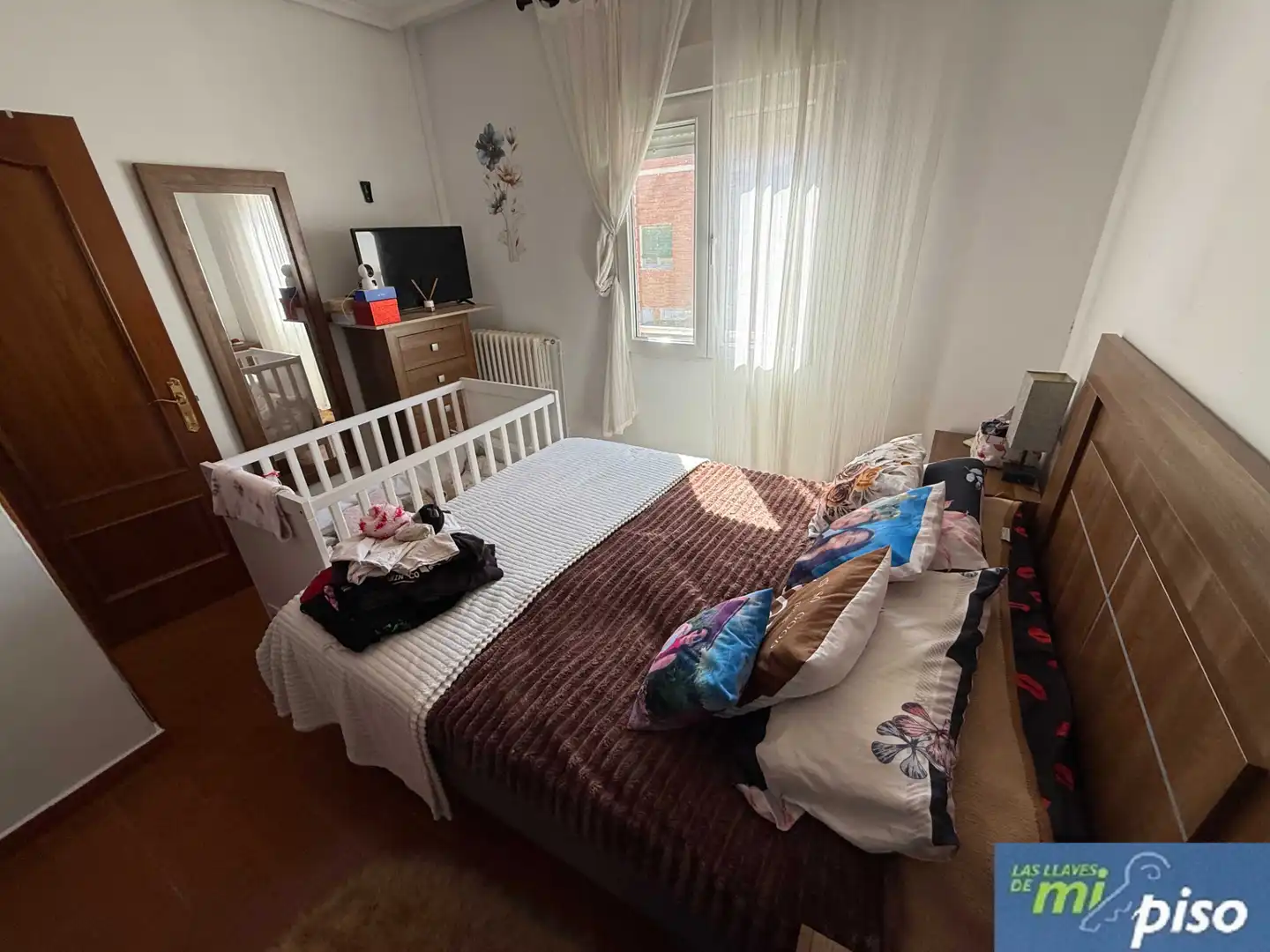 Dormitori de Pis en venda en Valoria la Buena amb Calefacció, Terrassa i Traster