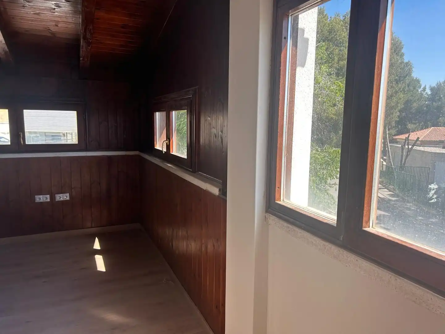 Casa adosada en venta en Vilanova i la Geltrú con Aire acondicionado, Calefacción y Jardín privado