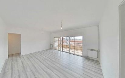 Living room of Flat for sale in  Barcelona Capital  with Air Conditioner and Terrace