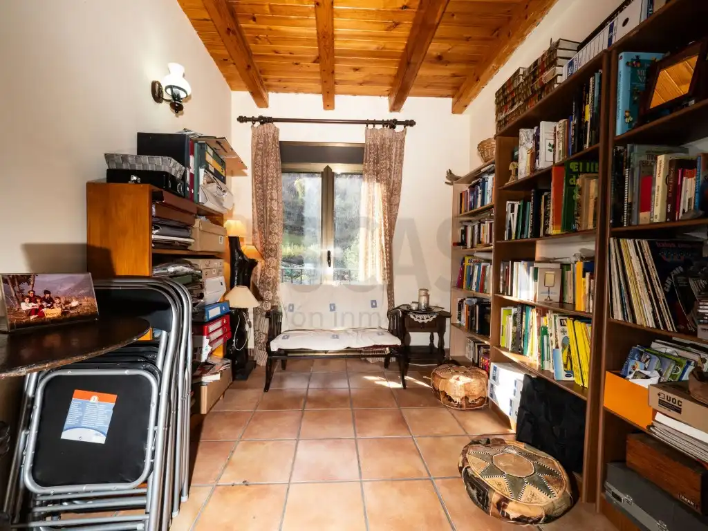 Casa o chalet en venta en Calle Nucleo De Altron, Sort