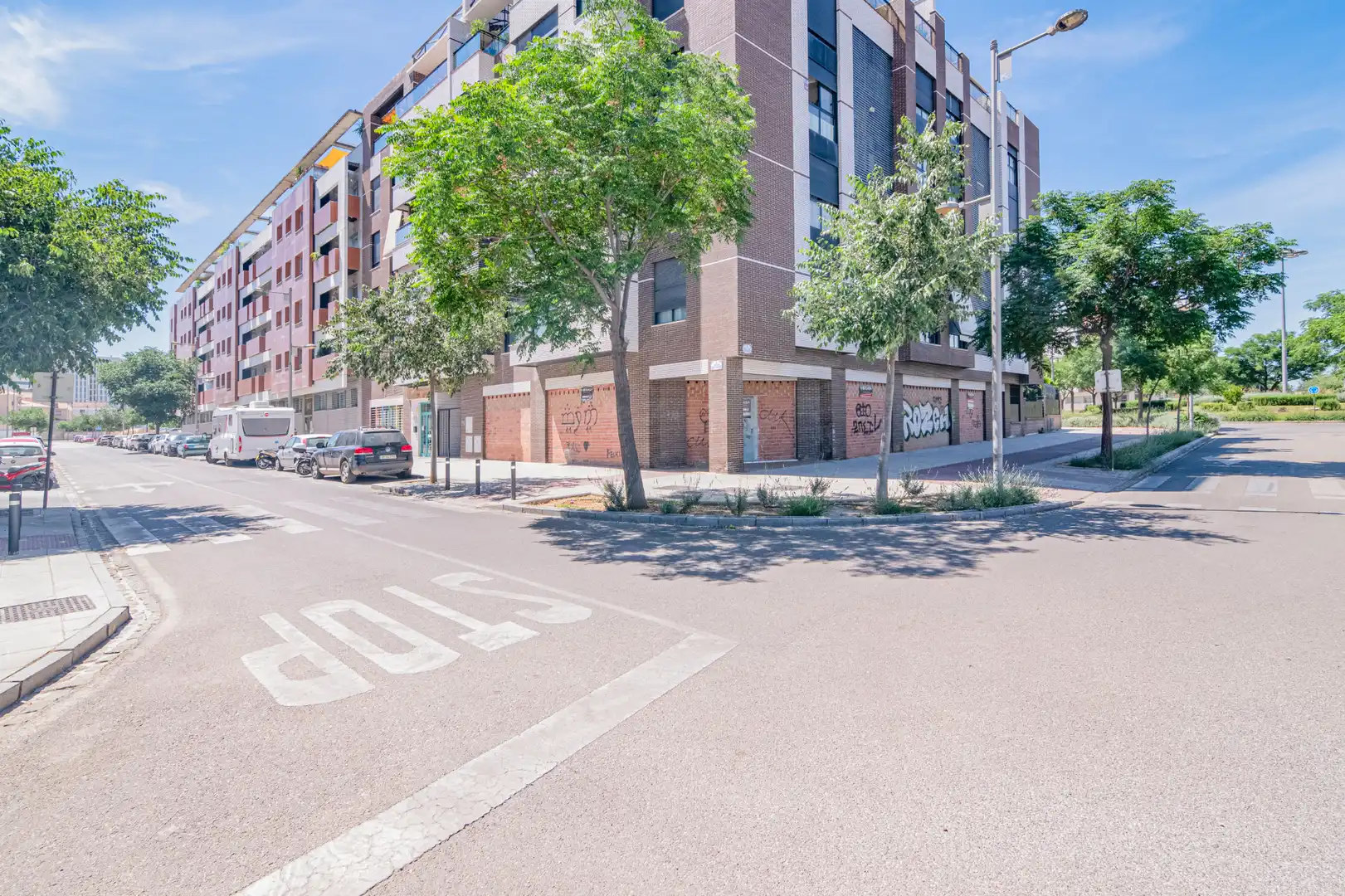 Außenansicht von Wohnung zum Verkauf in Armilla mit Balkon und Gemeinschaftspool