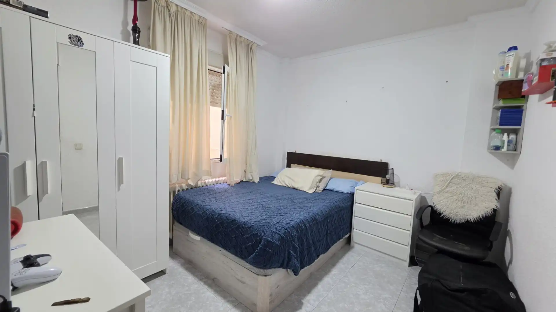 Habitación de Piso en venta en Las Américas