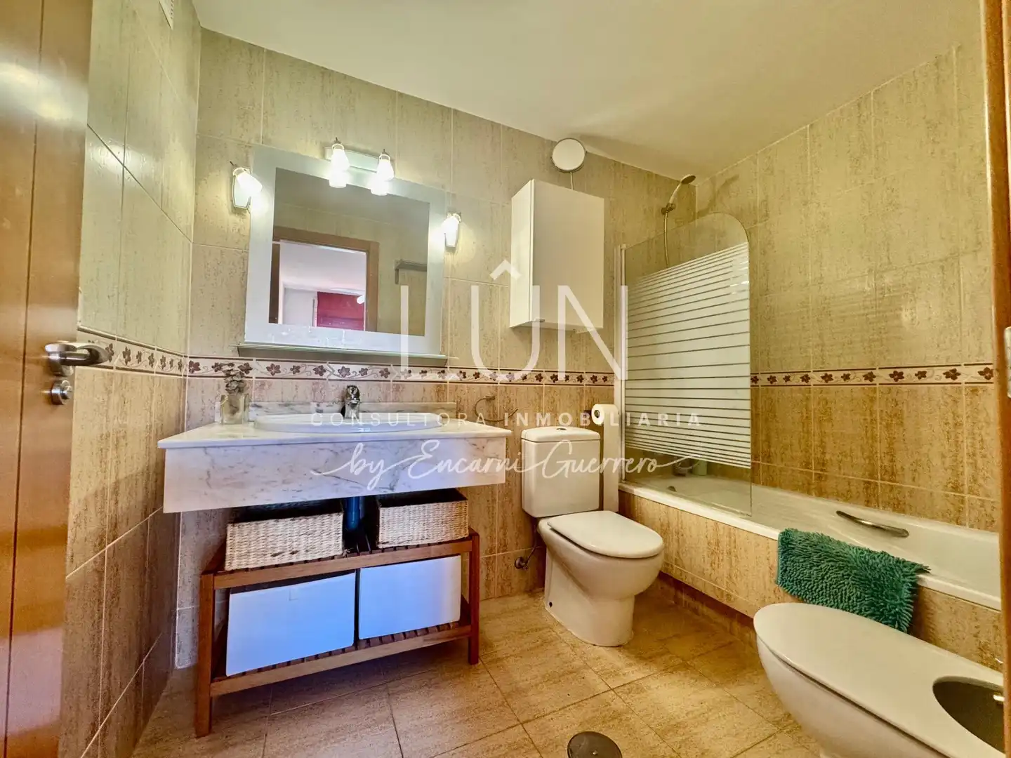 Baño de Apartamento de alquiler en Molina de Segura con Aire acondicionado, Terraza y Amueblado