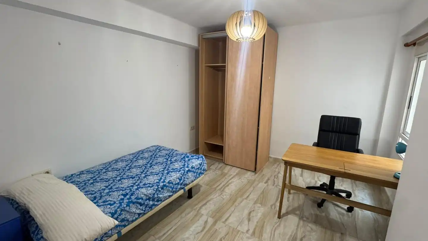 Flat for rent in Dels Germans Villalonga, Barrio de Benimaclet