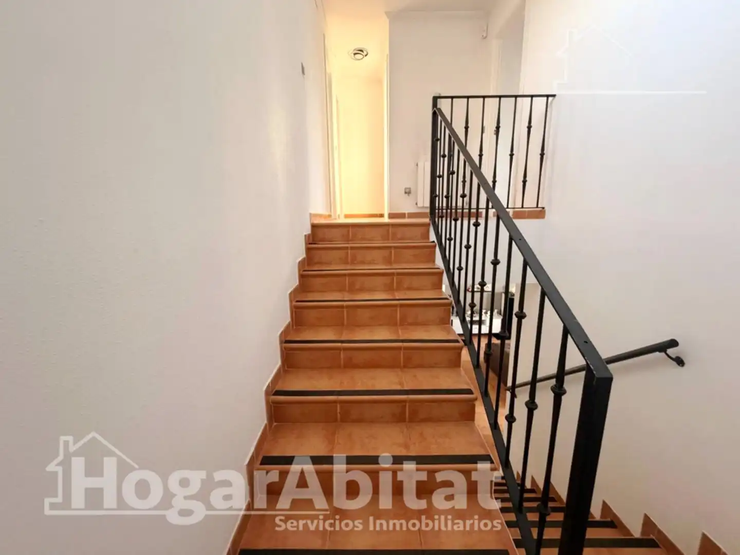 Houses for sale in Montserrat  with Heating, Private garden and Terrace