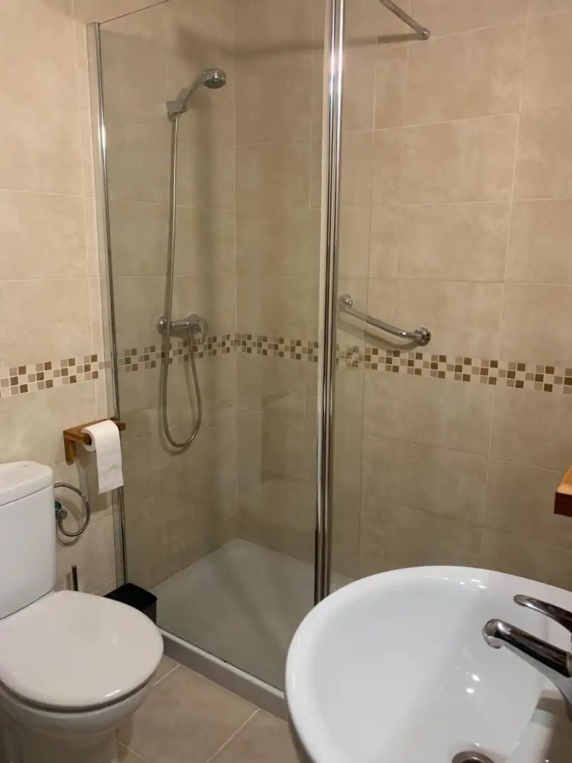 Bajo en venta en Centro - Calzada - Cabo Noval, imagen 11