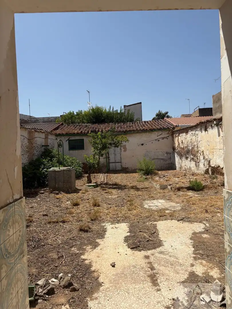 Haus oder Chalet zum Verkauf in Almendralejo