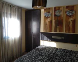 Bedroom of Duplex for sale in  Zaragoza Capital  with Air Conditioner, Heating and Storage room