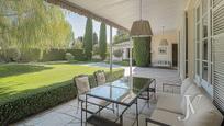Terrace of House or chalet for sale in  Madrid Capital  with Air Conditioner, Heating and Private garden