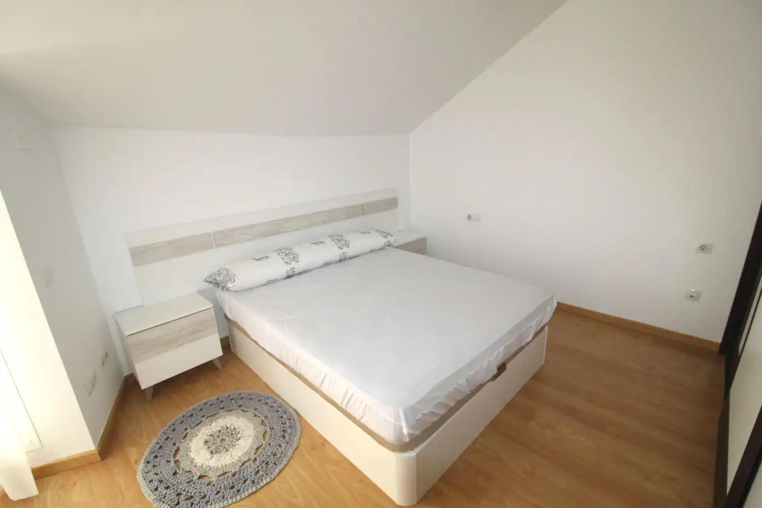 Dormitori de Dúplex de lloguer en Miguelturra amb Aire condicionat, Calefacció i Terrassa