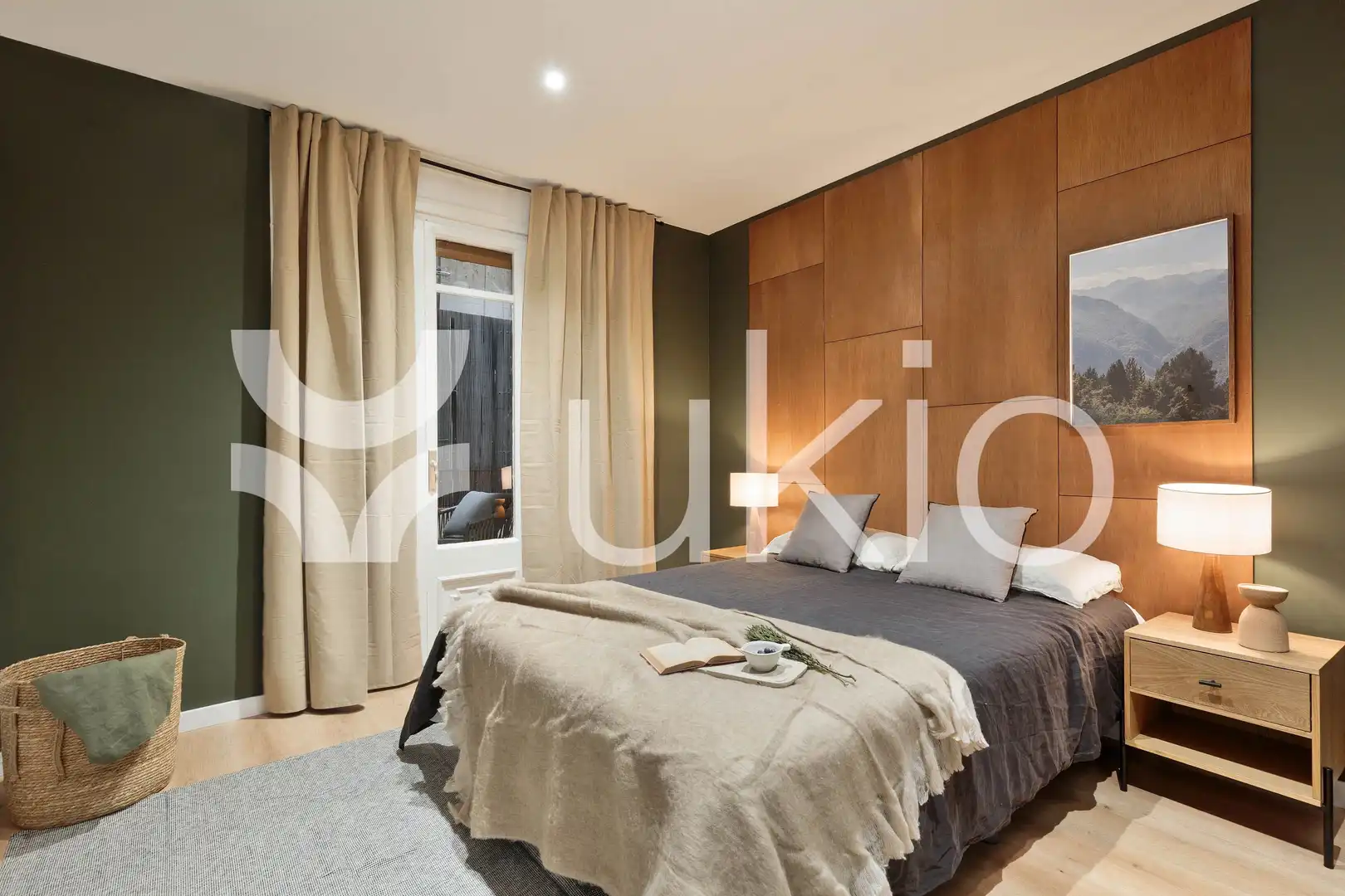 Schlafzimmer von Wohnungen zur Miete in Barcelona mit Klimaanlage, Heizung und Terrasse