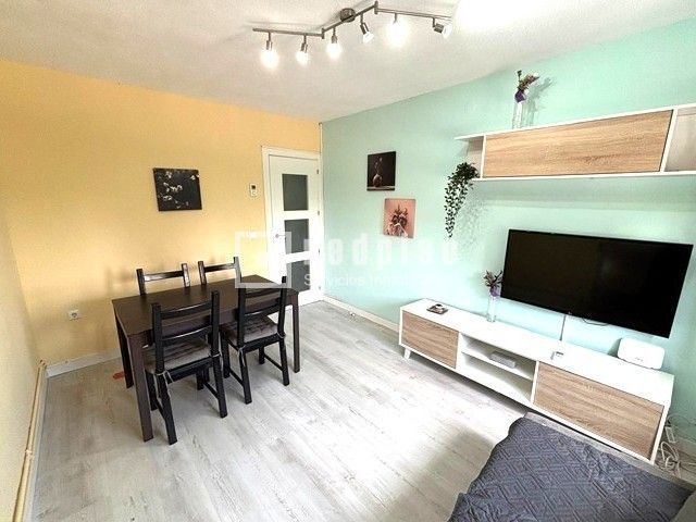 Living room of Flat for sale in Guadalajara Capital  with Air Conditioner, Terrace and Storage room