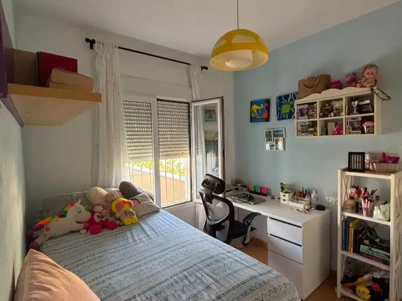 Habitación de Casa o chalet en venta en Los Barrios con Jardín privado, Terraza y Trastero