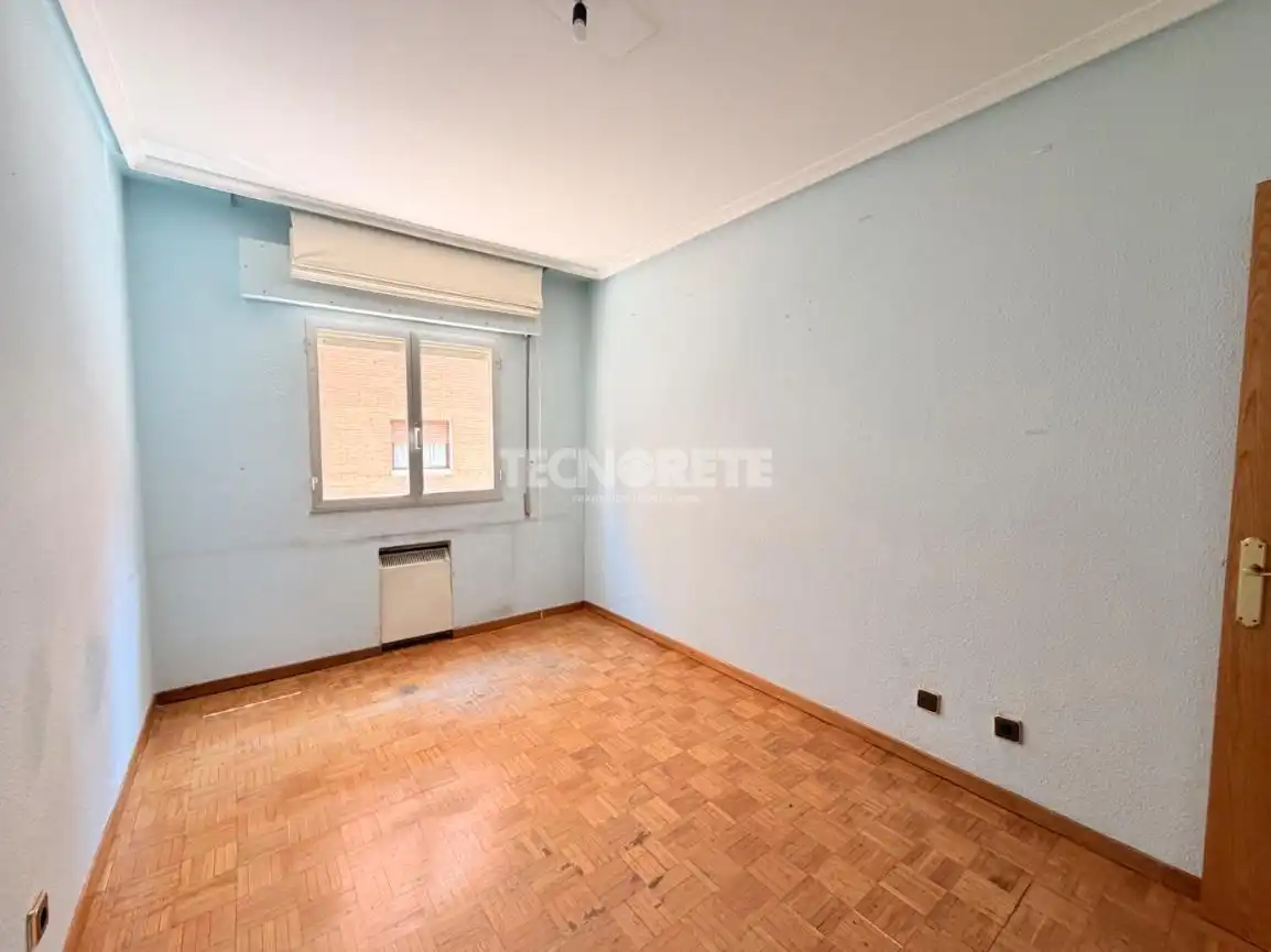 Habitación de Piso en venta en Talavera de la Reina con Calefacción y Terraza