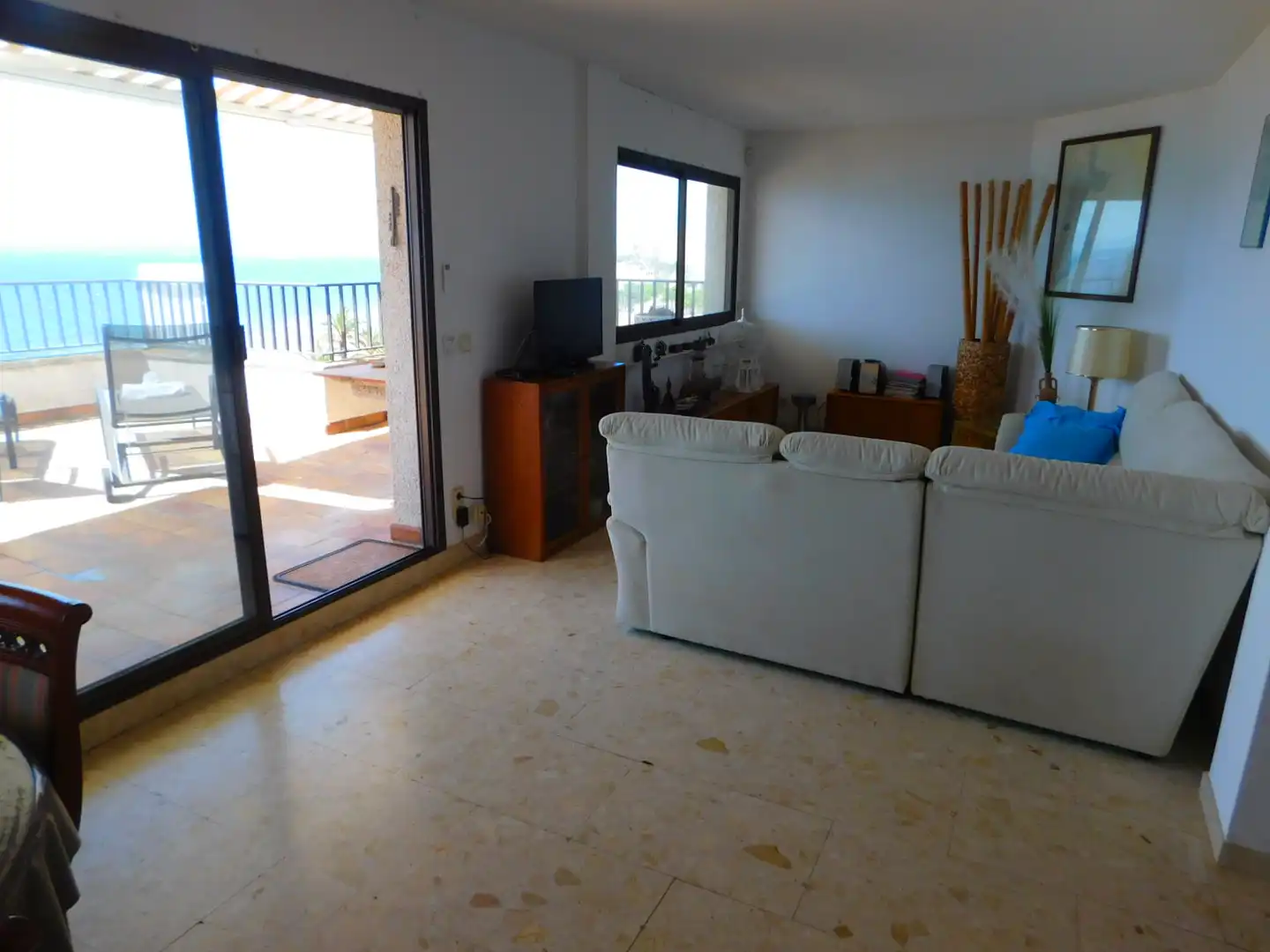 Living room of Attic for sale in Roses  with Air Conditioner, Heating and Terrace