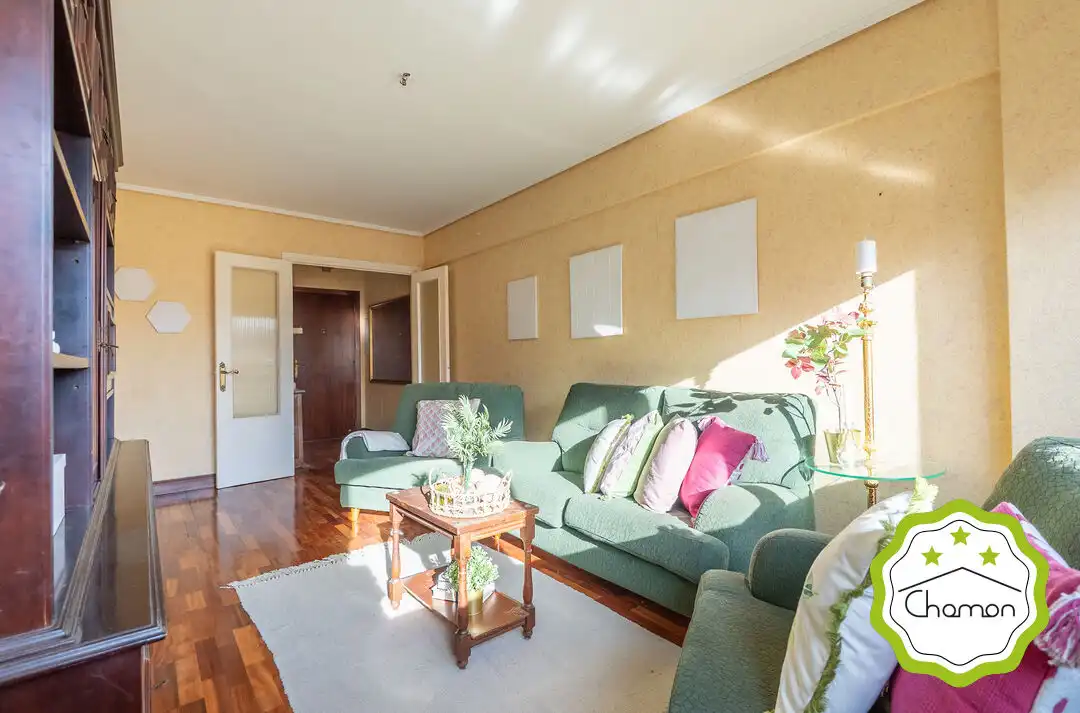 Flat with terrace for sale in Lasesarre, imagen 3