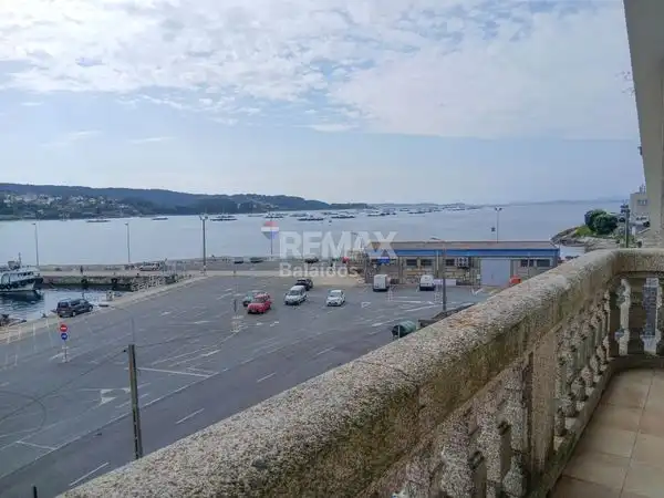Flat for sale in Cangas , Pontevedra
