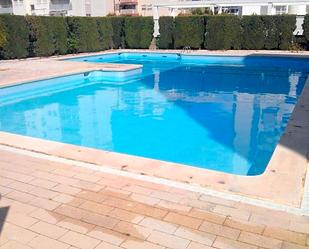 Piscina de Apartament de lloguer en Gandia amb Terrassa