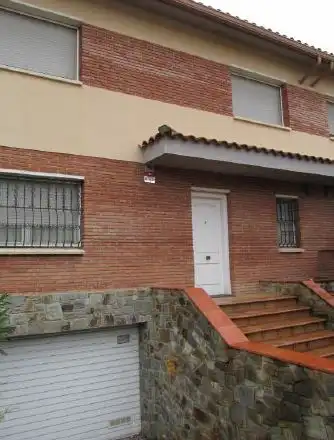 Casa adosada en venda a C/ Santa María del Camí, Can Illa