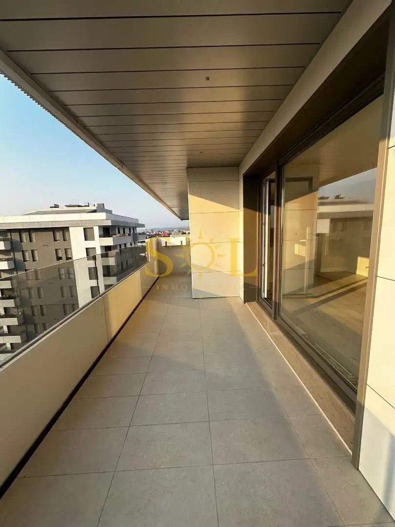 Terrasse von Wohnung zur Miete in León Capital  mit Klimaanlage, Heizung und Parkett