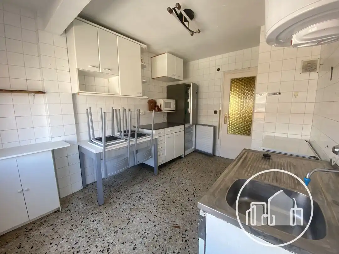 Kitchen of Flat for sale in Villarcayo de Merindad de Castilla la Vieja  with Storage room and Furnished