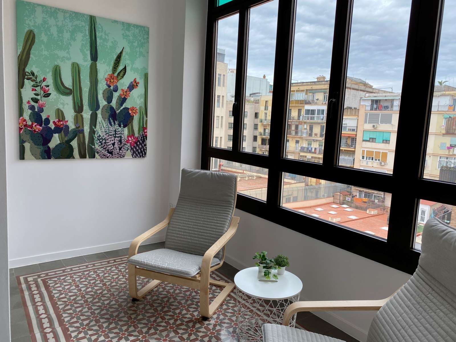 Study to share in Sant Antoni