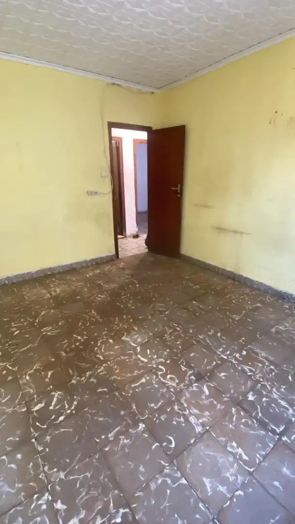 Flat for sale in Carcaixent  with Balcony