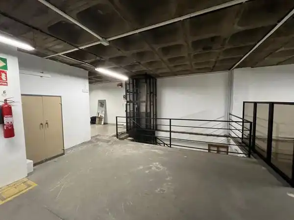 Nau industrial amb ascensor en venda a Bellvitge - El Gornal - Granvia LH, imagen 30