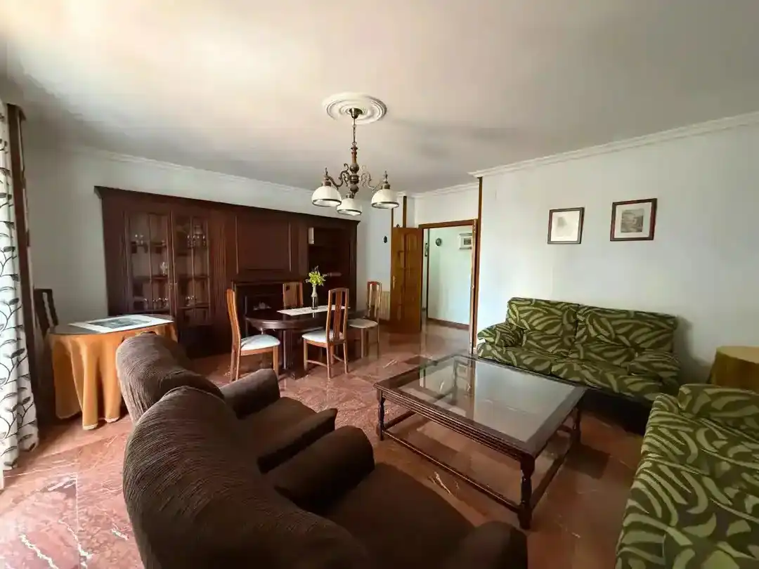 Living room of Flat for sale in Úbeda  with Air Conditioner, Heating and Storage room